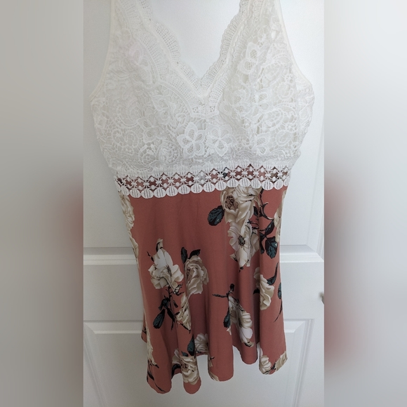 Floral Print Lace Dress from Cupshe, Size Large- Never worn. - Picture 4 of 5